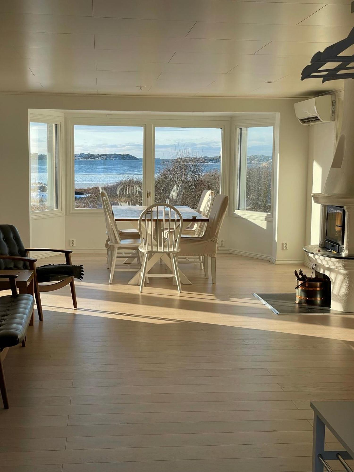 Ocean View Villa Saeby Tjoern Saby Ngoại thất bức ảnh
